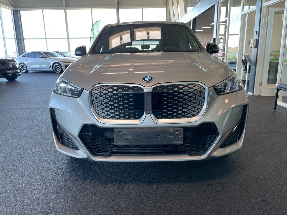 BMW iX1 eDrive20 M-Sport 5d