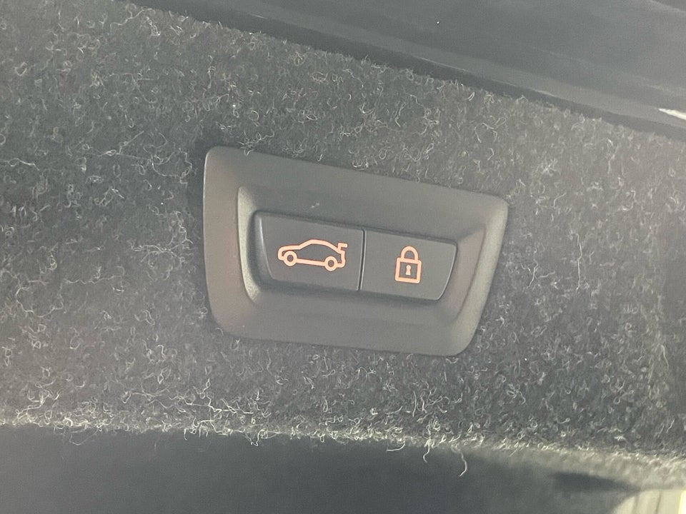 BMW M550i 4,4 xDrive aut. 4d