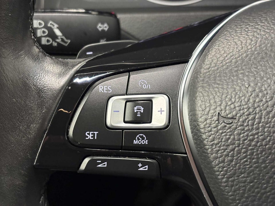 VW Golf VII 1,5 TSi 130 Comfortline DSG 5d