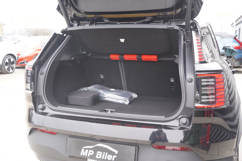 Volvo EX30 Extended Range Ultra 5d