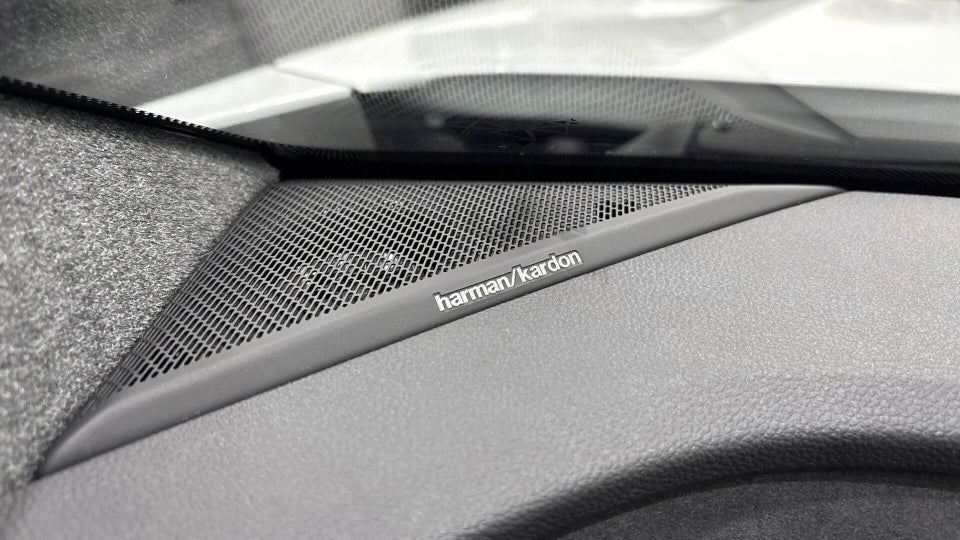 Renault Scenic E-Tech 87 Iconic 5d