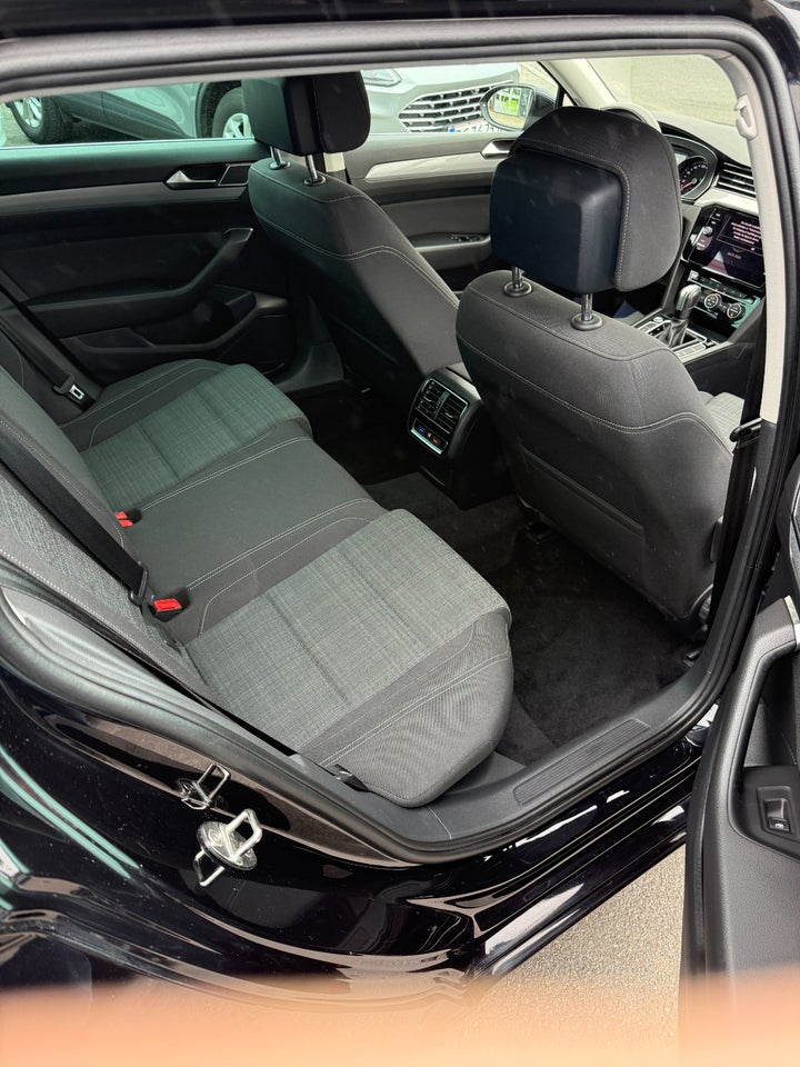 VW Passat 1,5 TSi 150 Elegance+ Pro DSG 4d