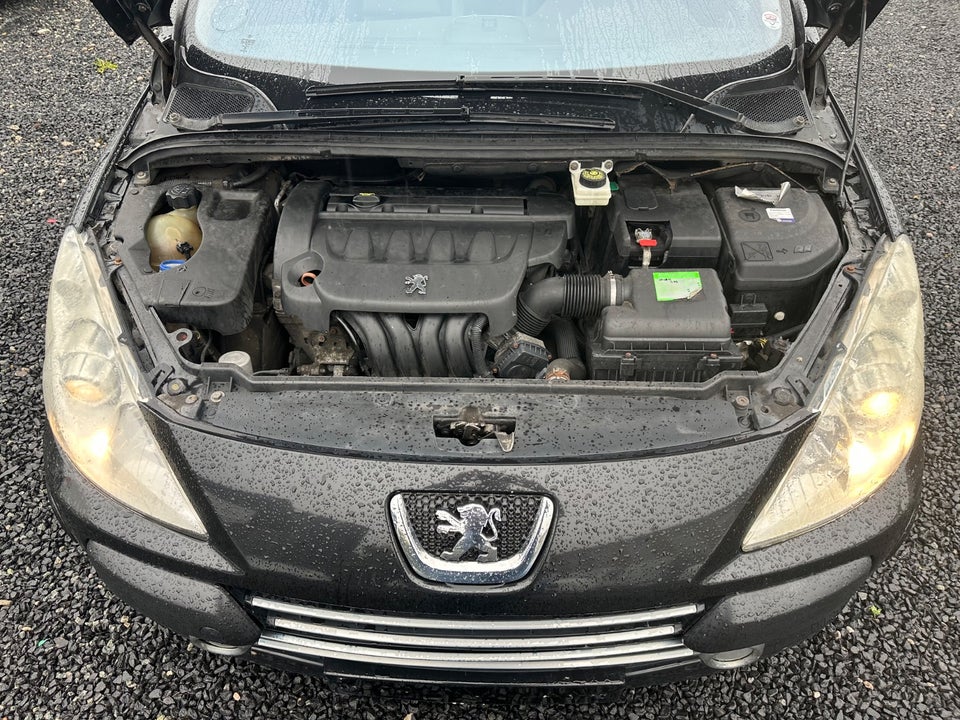 Peugeot 307 2,0 Griffe 5d