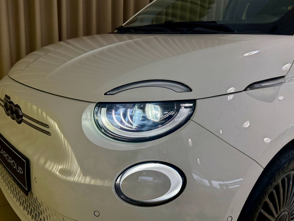 Fiat 500e 42 Icon 3d