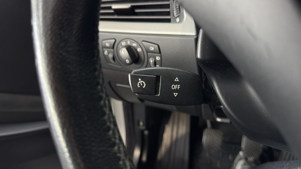 BMW 523i 2,5  4d
