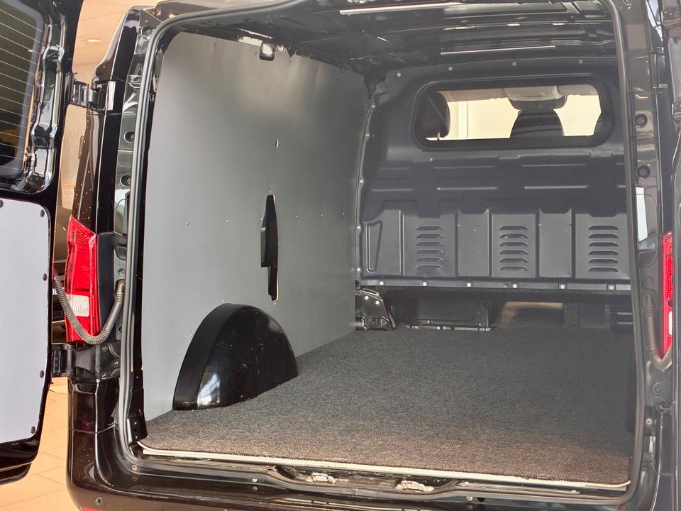 Mercedes Vito 119 2,2 CDi Complete aut. L