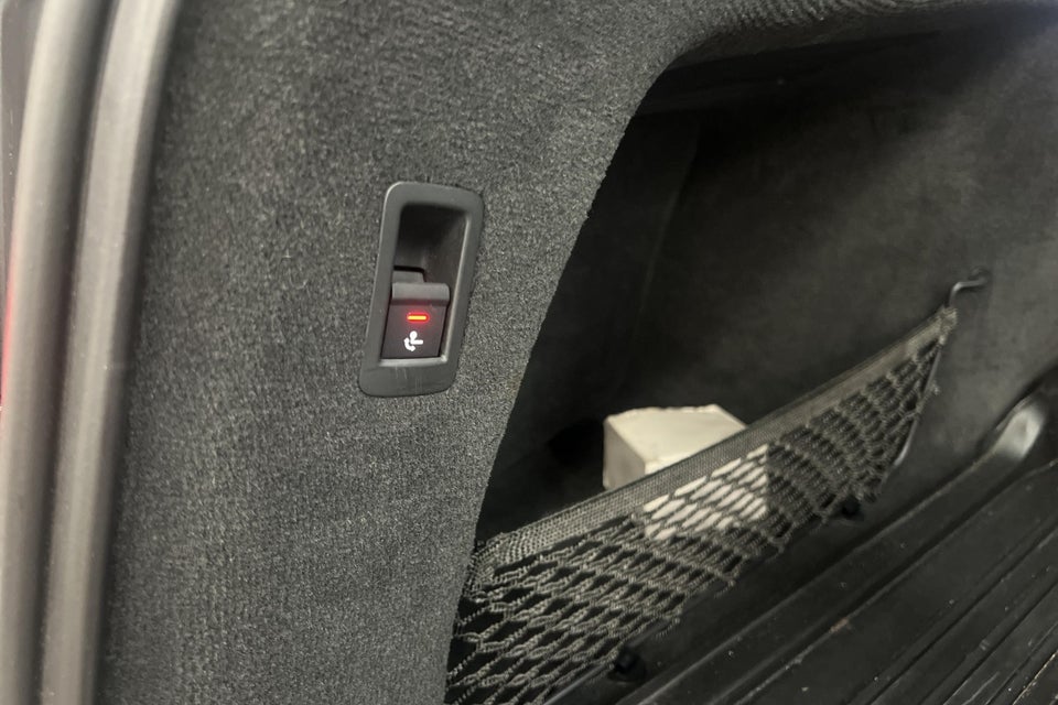 Audi A6 40 TDi Avant S-tr. 5d