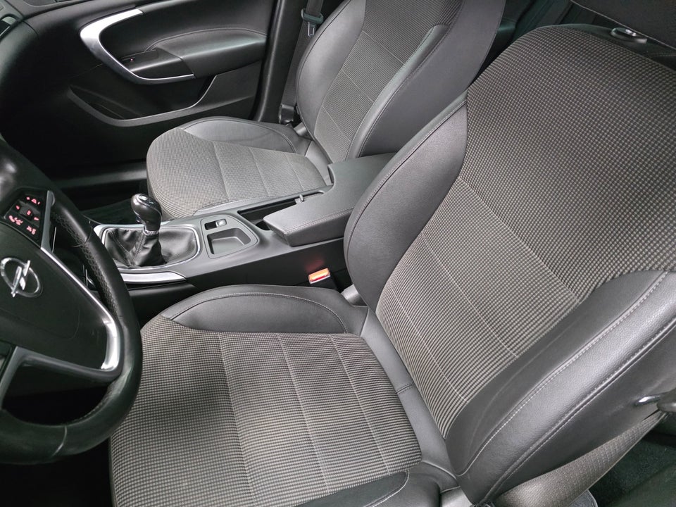 Opel Insignia 2,0 CDTi 160 Cosmo Sports Tourer eco 5d