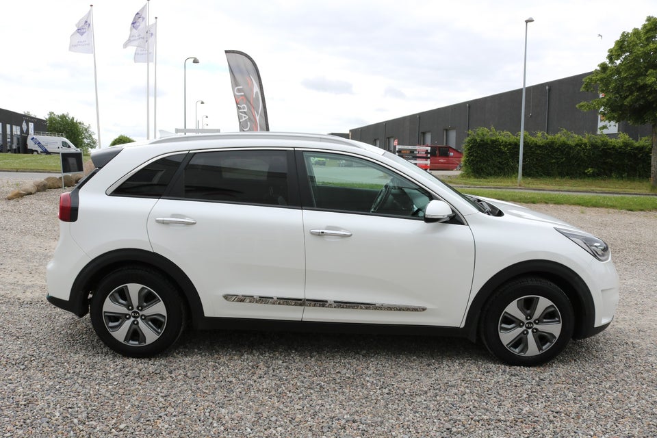 Kia Niro 1,6 PHEV Premium DCT 5d