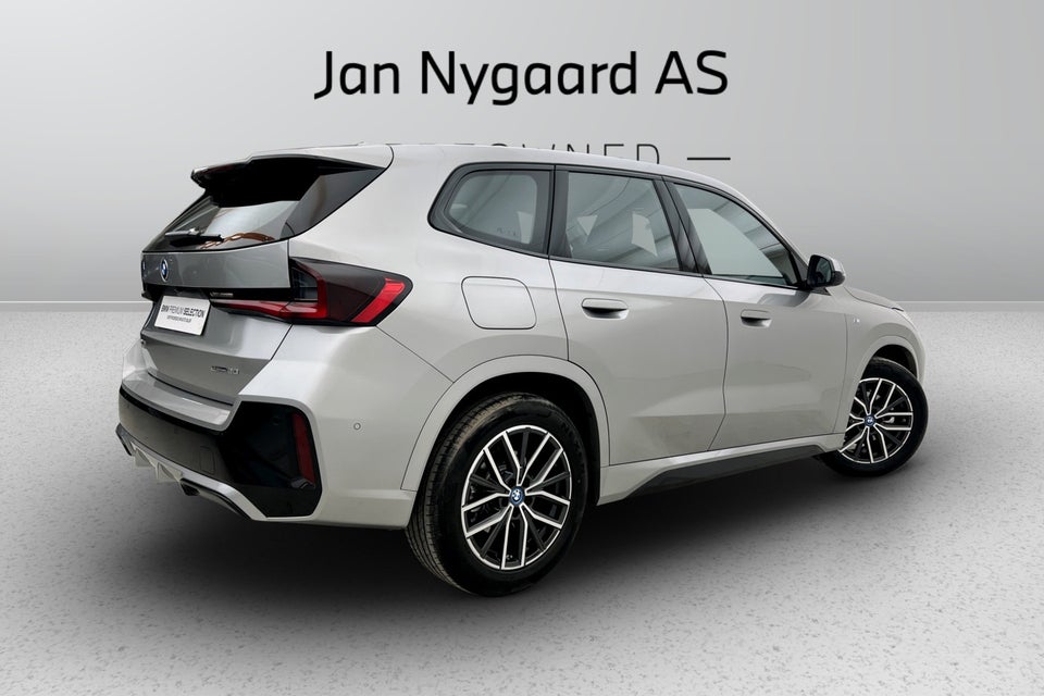 BMW iX1 eDrive20 M-Sport 5d