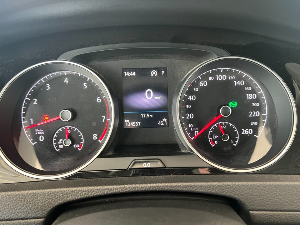 VW Golf VII 1,4 TSi 150 Highline Variant DSG 5d