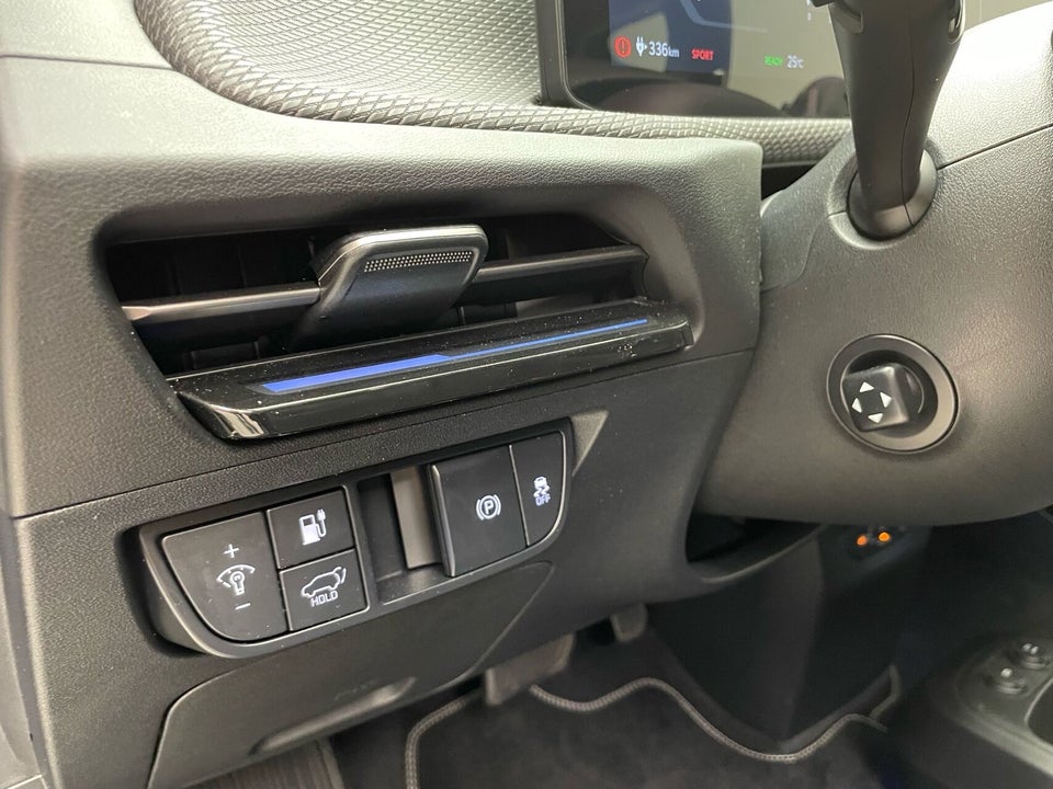 Kia EV6 84 Long Range Upgrade 5d