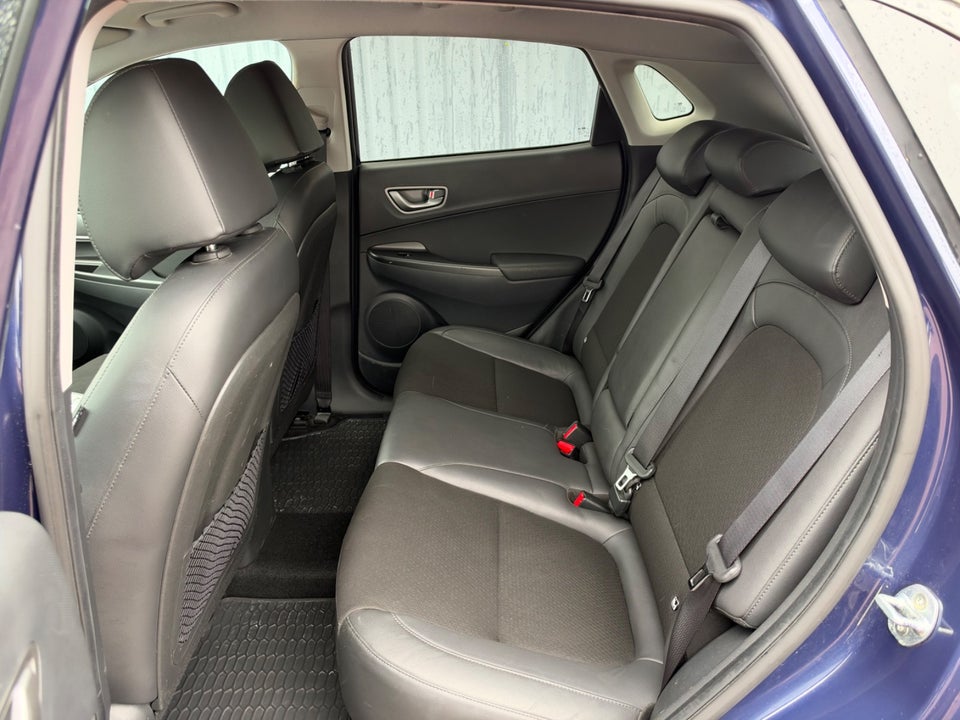 Hyundai Kona 64 EV Premium 5d