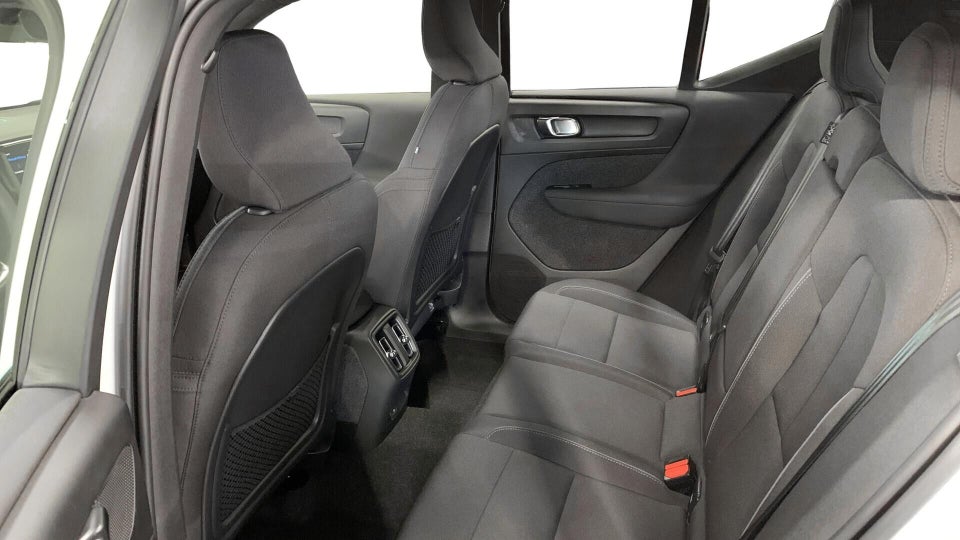 Volvo XC40 P6 ReCharge Core 5d