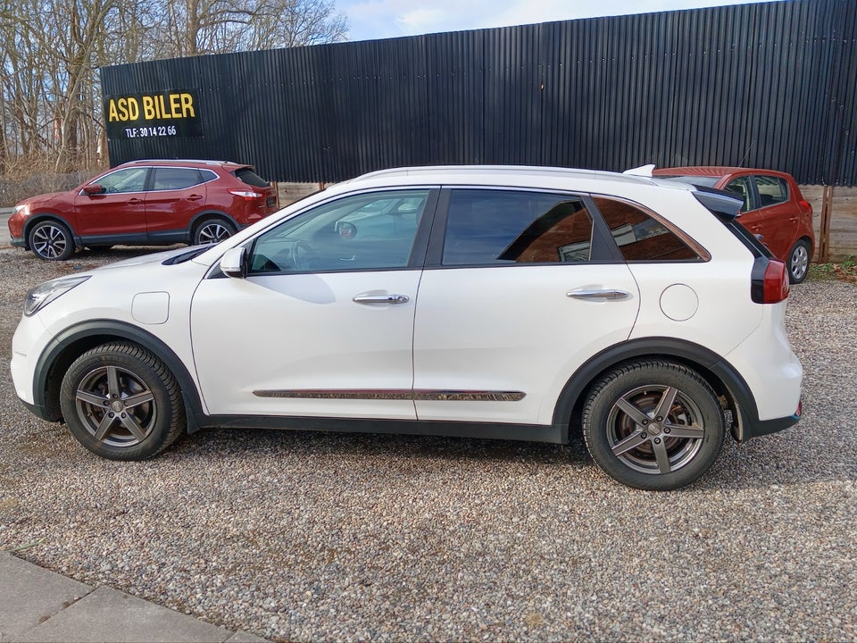 Kia Niro 1,6 PHEV Advance DCT 5d