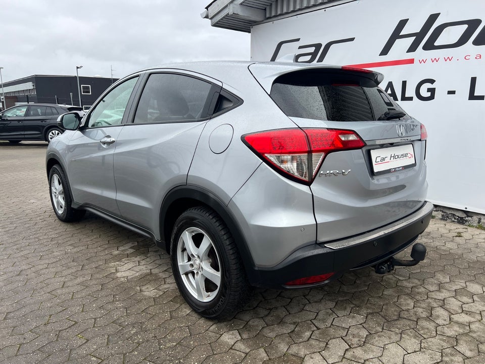 Honda HR-V 1,5 i-VTEC Elegance CVT 5d