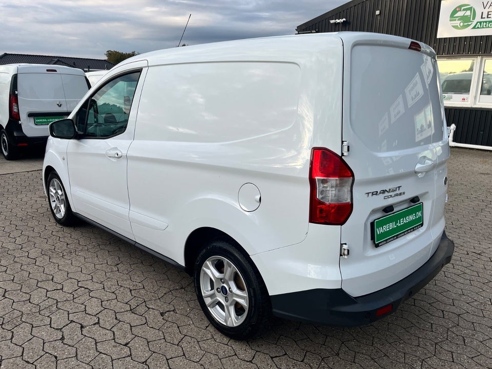 Ford Transit Courier 1,5 TDCi 100 Limited Van 4d