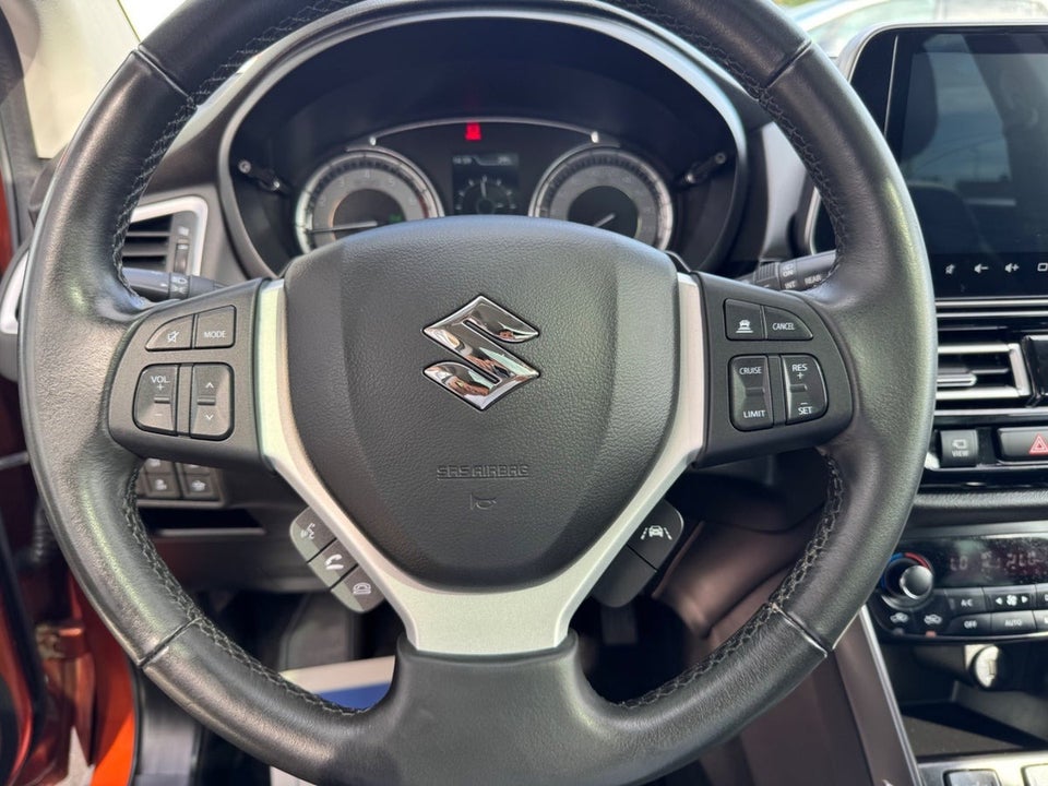 Suzuki S-Cross 1,4 mHybrid Active aut. 5d