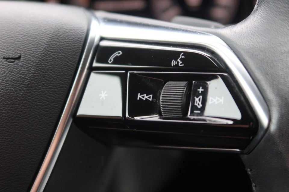 Audi A6 50 TFSi e Sport quattro S-tr. 4d