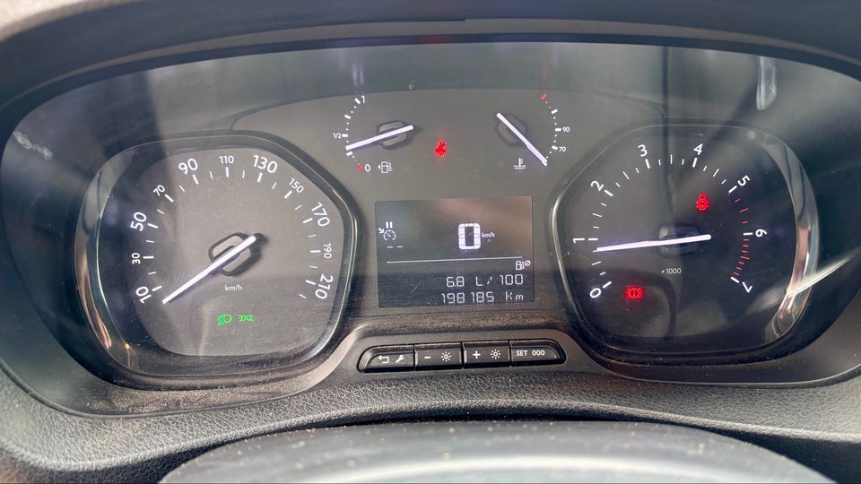 Peugeot Expert 2,0 BlueHDi 120 L2 Plus Van