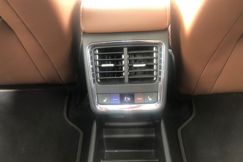 Skoda Enyaq 80X iV ecoSuite 5d