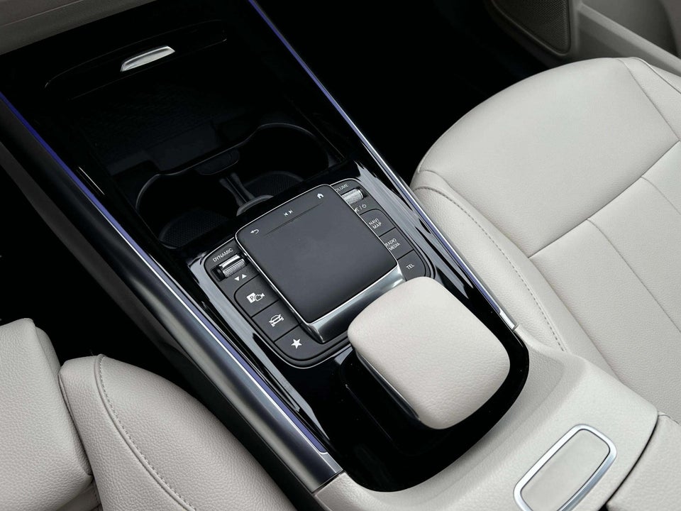 Mercedes EQA250+ Progressive 5d