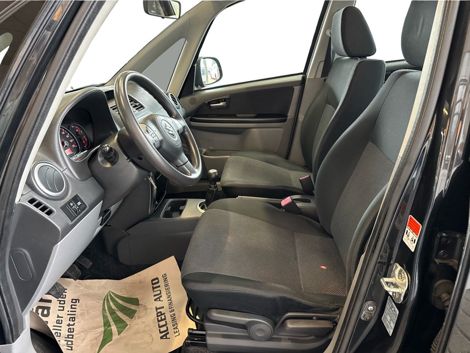 Suzuki SX4 1,5 GL 5d