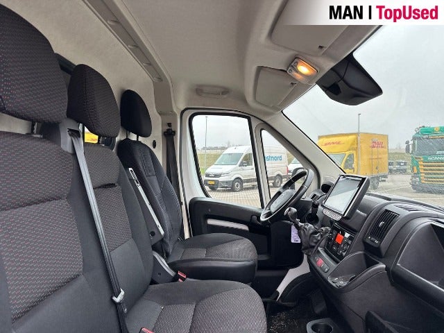 Citroën Jumper 33 2,2 BlueHDi 140 L2H2