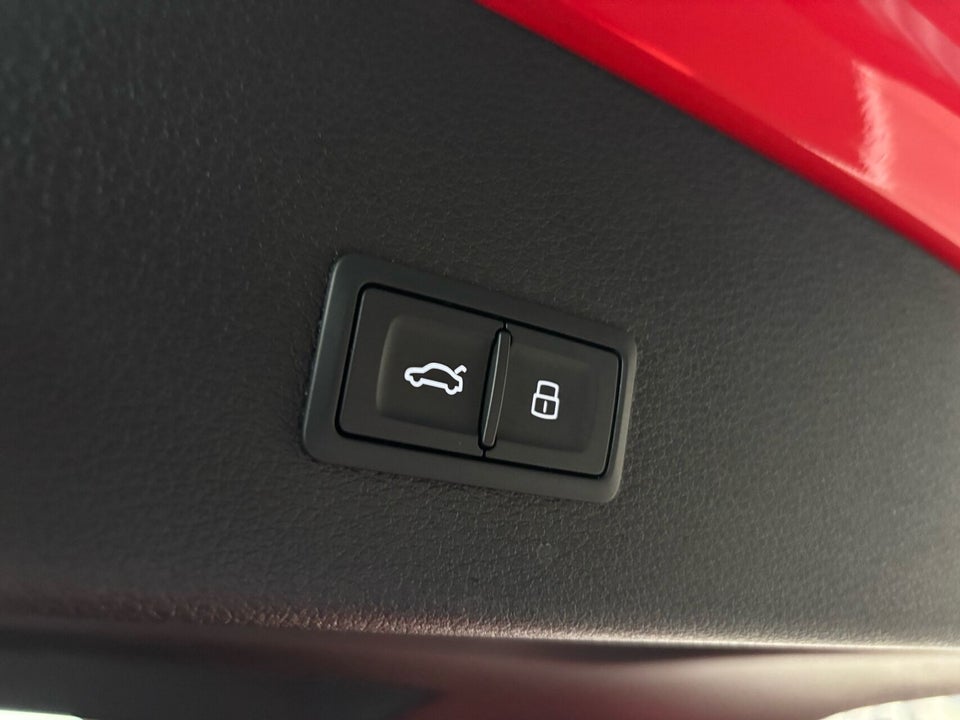 Audi SQ8 e-tron Sportback quattro 5d