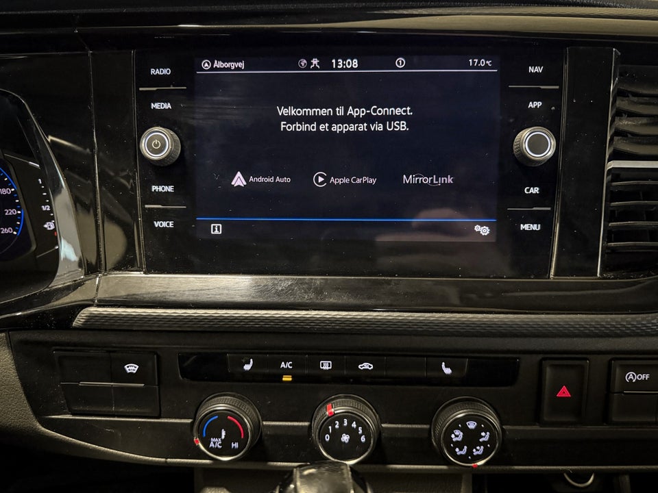 VW Transporter 2,0 TDi 199 Kassevogn DSG 4Motion kort