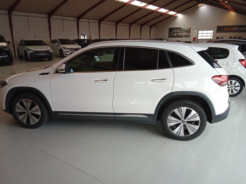 Mercedes EQA250 Progressive 5d