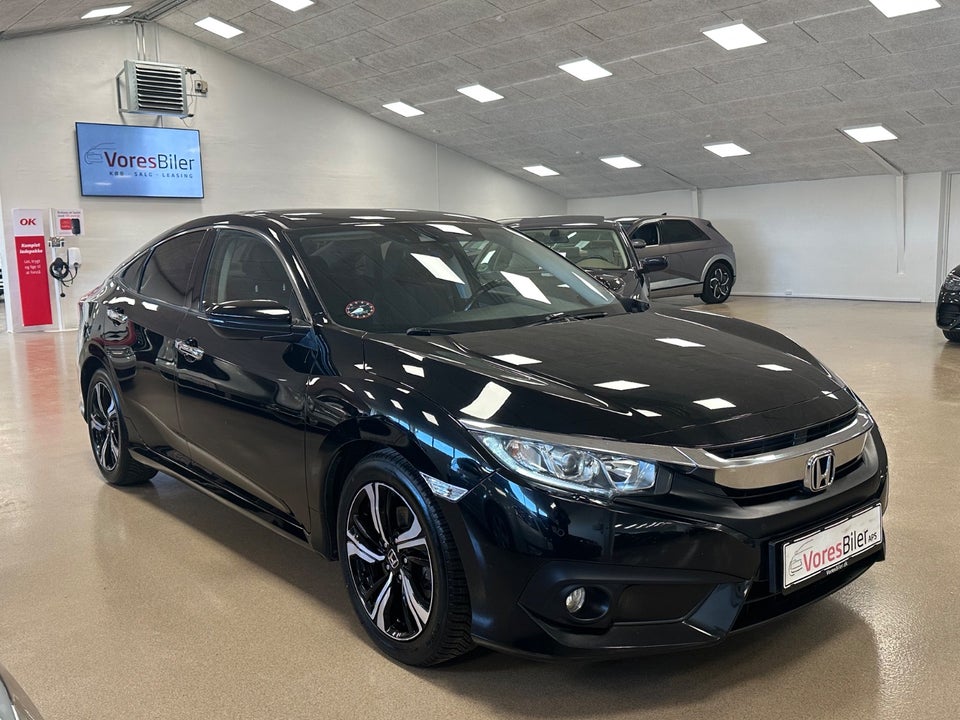 Honda Civic 1,6 i-DTEC Elegance 4d