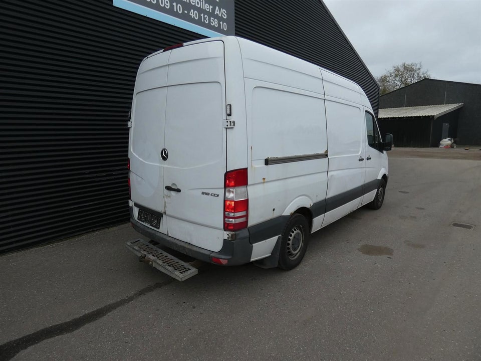 Mercedes Sprinter 316 2,2 CDi R2 Kassevogn 5d