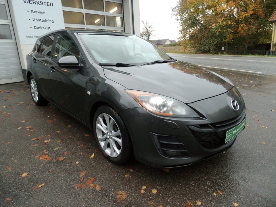 Mazda 3 2,0 Premium Tech 5d