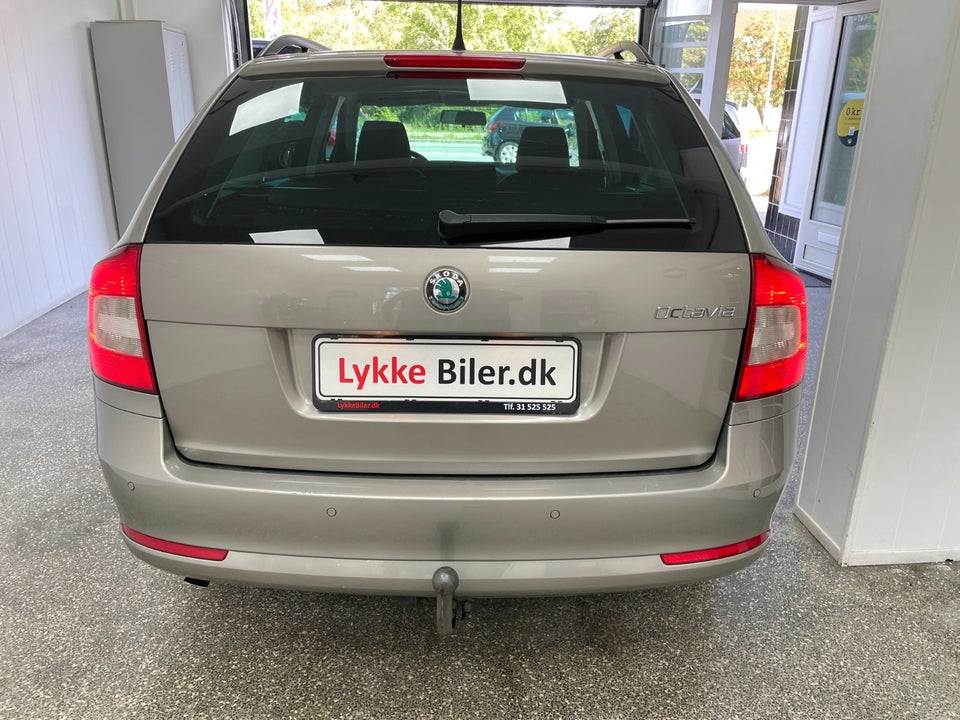 Skoda Octavia 1,2 TSi 105 Ambiente Combi 5d