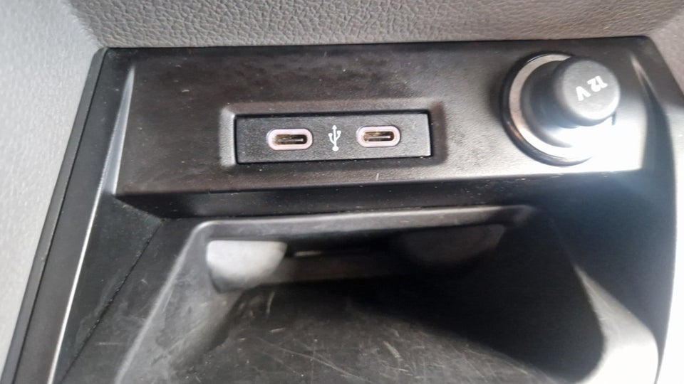 VW Transporter 2,0 TDi 150 Kassevogn DSG lang