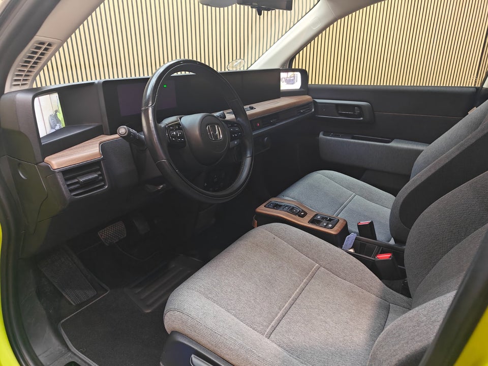 Honda e Advance 5d