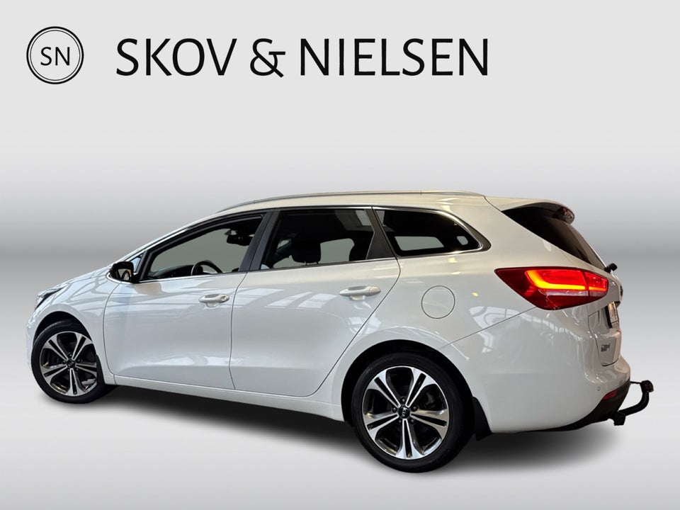 Kia Ceed 1,6 CRDi 136 GT-Line DCT 5d
