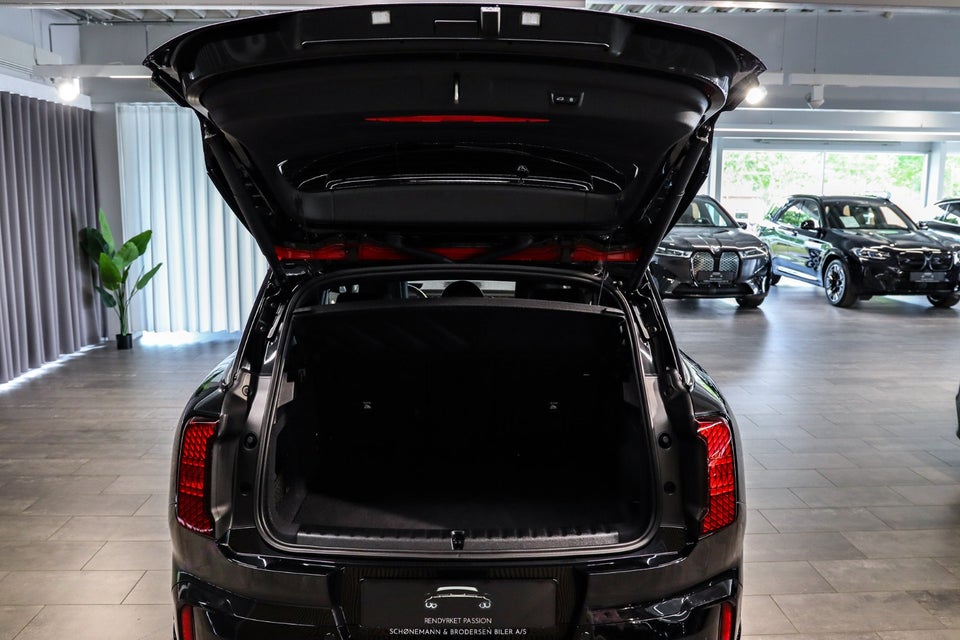 MINI Countryman SE JCW Trim XL ALL4 5d