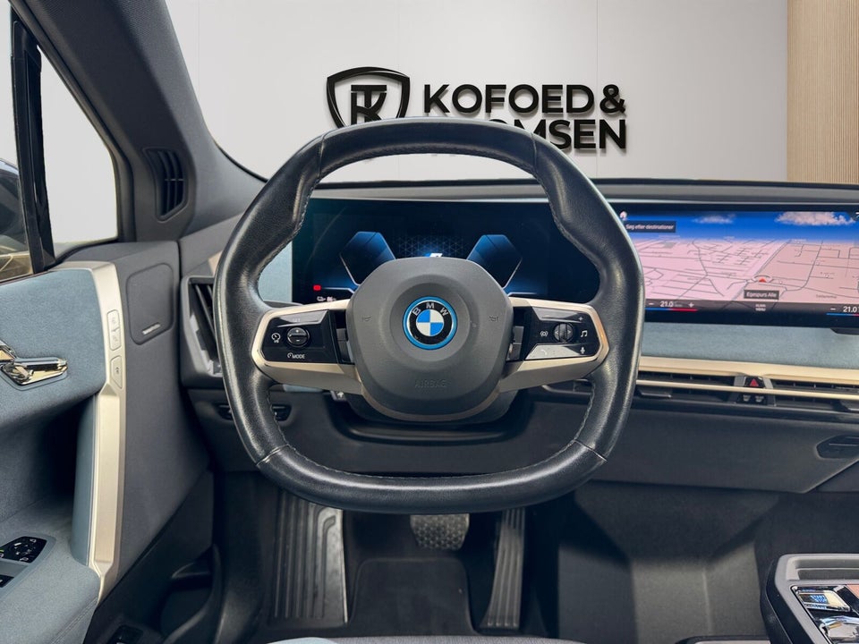 BMW iX xDrive40 5d