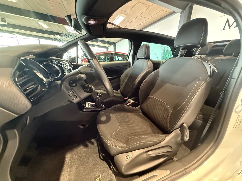 Citroën DS3 1,2 PureTech 82 Design Cabrio 2d