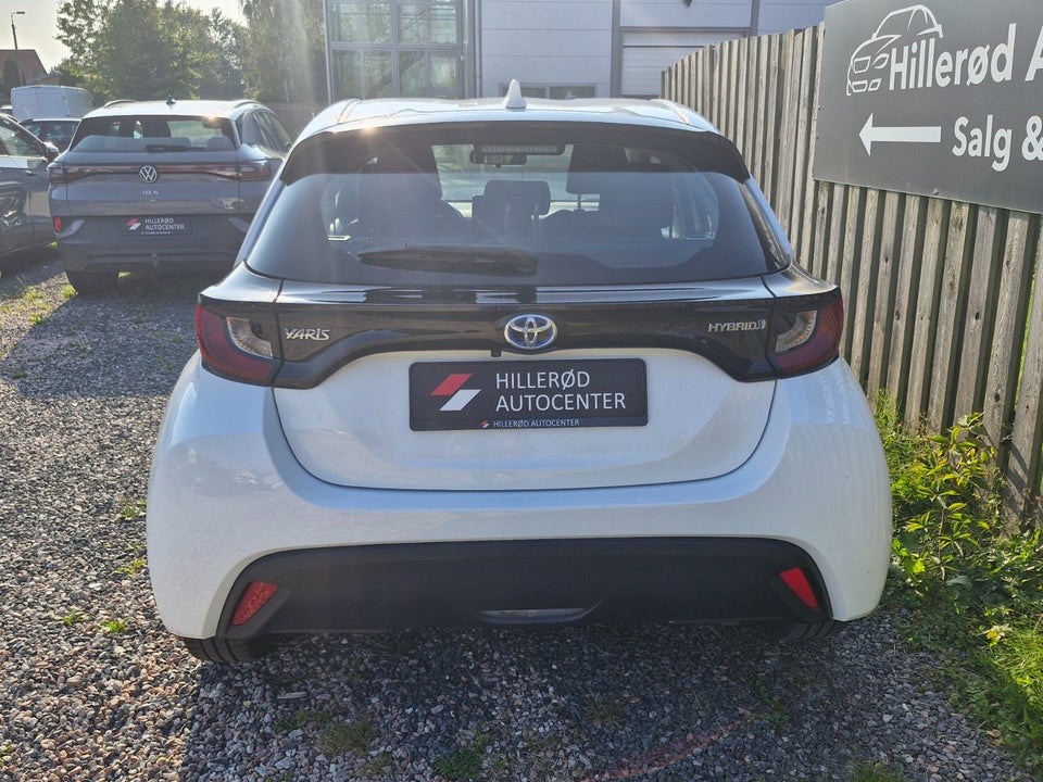 Toyota Yaris 1,5 Hybrid Active e-CVT 5d