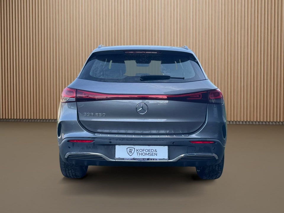 Mercedes EQA250 AMG Line 5d