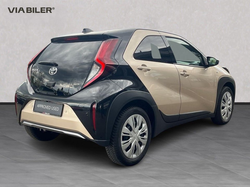 Toyota Aygo X 1,0 Envy s-CVT 5d