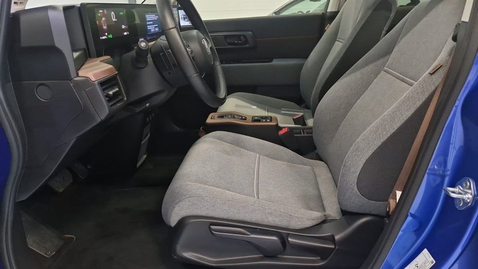 Honda e Advance 5d