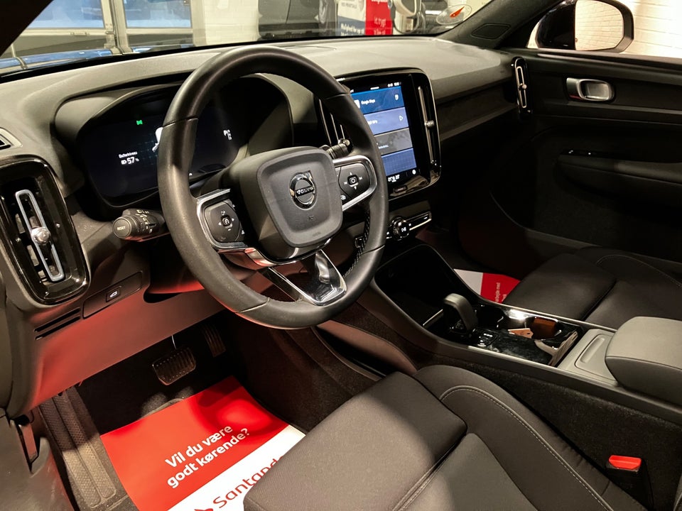Volvo XC40 P6 ReCharge Core 5d