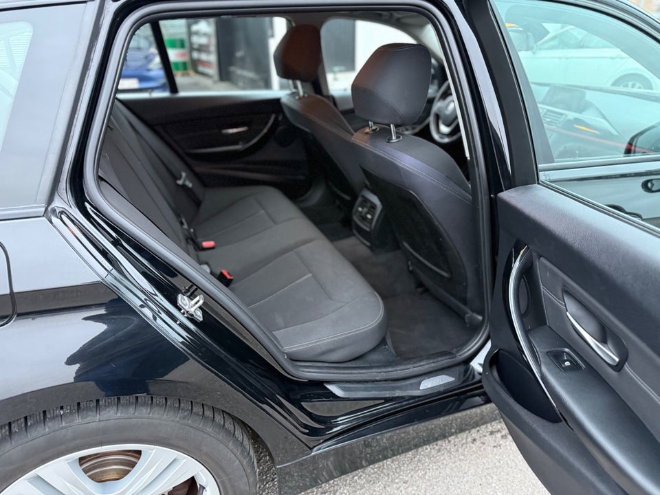 BMW 316i 1,6 Touring Sport Line 5d