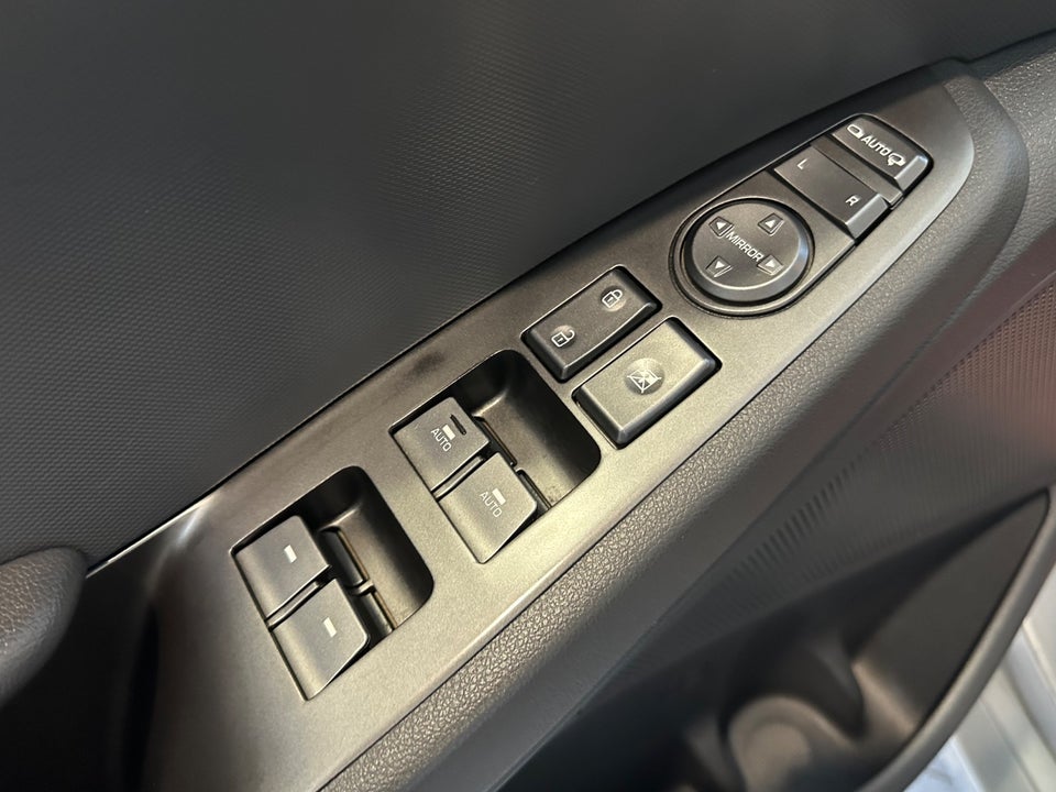 Hyundai Ioniq 1,6 PHEV Premium+ DCT 5d