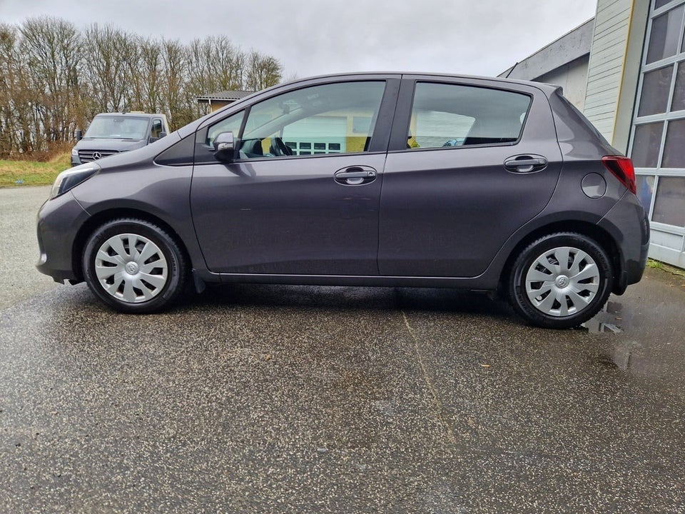 Toyota Yaris 1,4 D-4D T2 Touch 5d