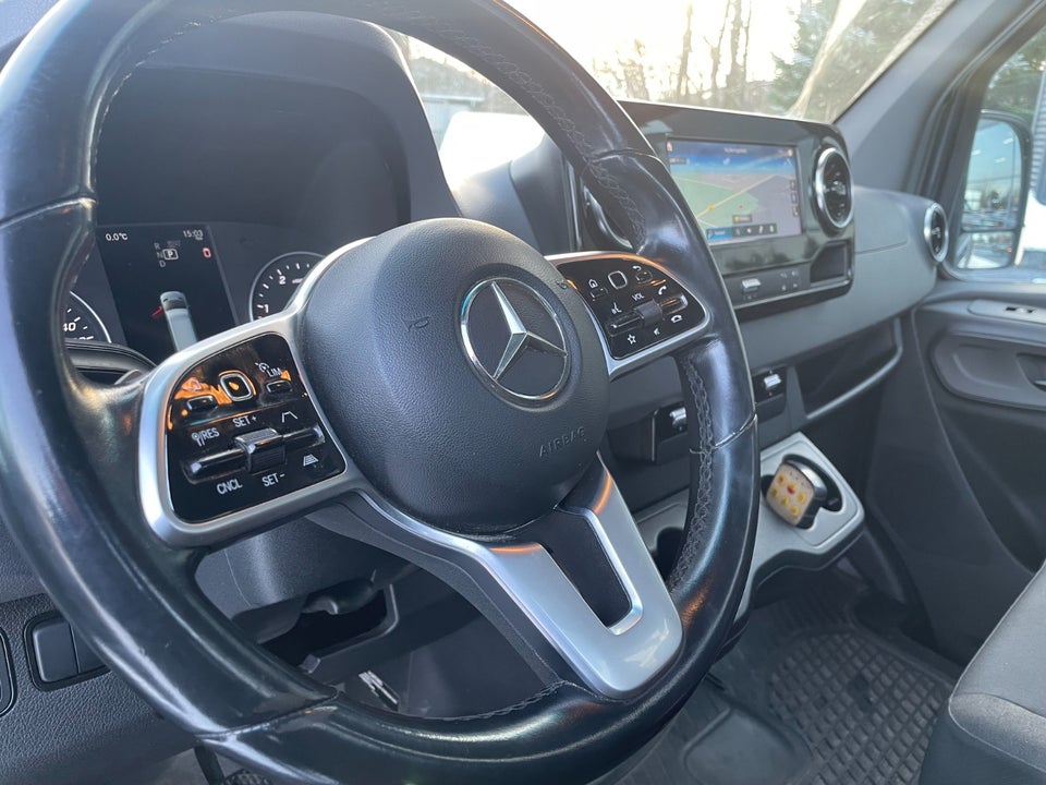 Mercedes Sprinter 319 3,0 CDi A3 Autotransporter aut. RWD 2d